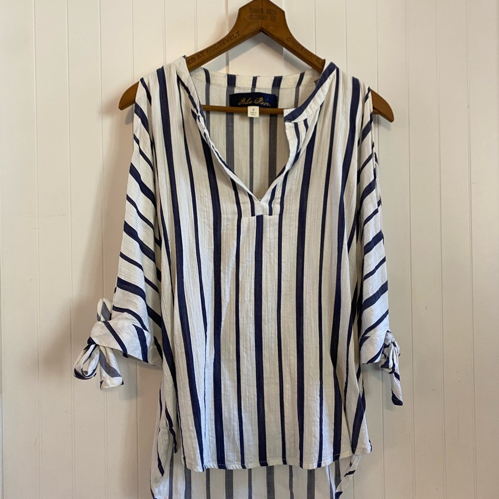 Beachy Blue & White Open Shoulder Boutique Top